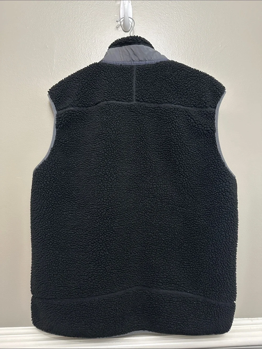 Men’s Patagonia Retro X deep pile fleece vest Sz XL